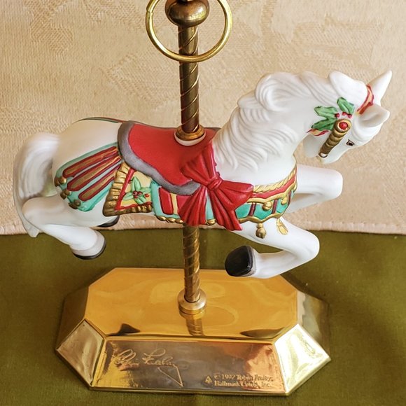 Hallmark Keepsake Horse Carousel Tree Ornament or Table Display Dated 1992 - Picture 4 of 13